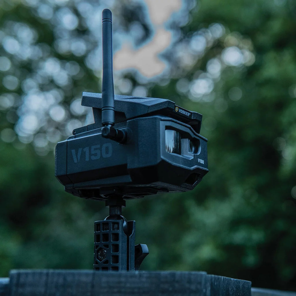 VOSKER 1202 V150 Solar-Powered LTE Cellular Outdoor Security Camera (US Nation Wide Network)
